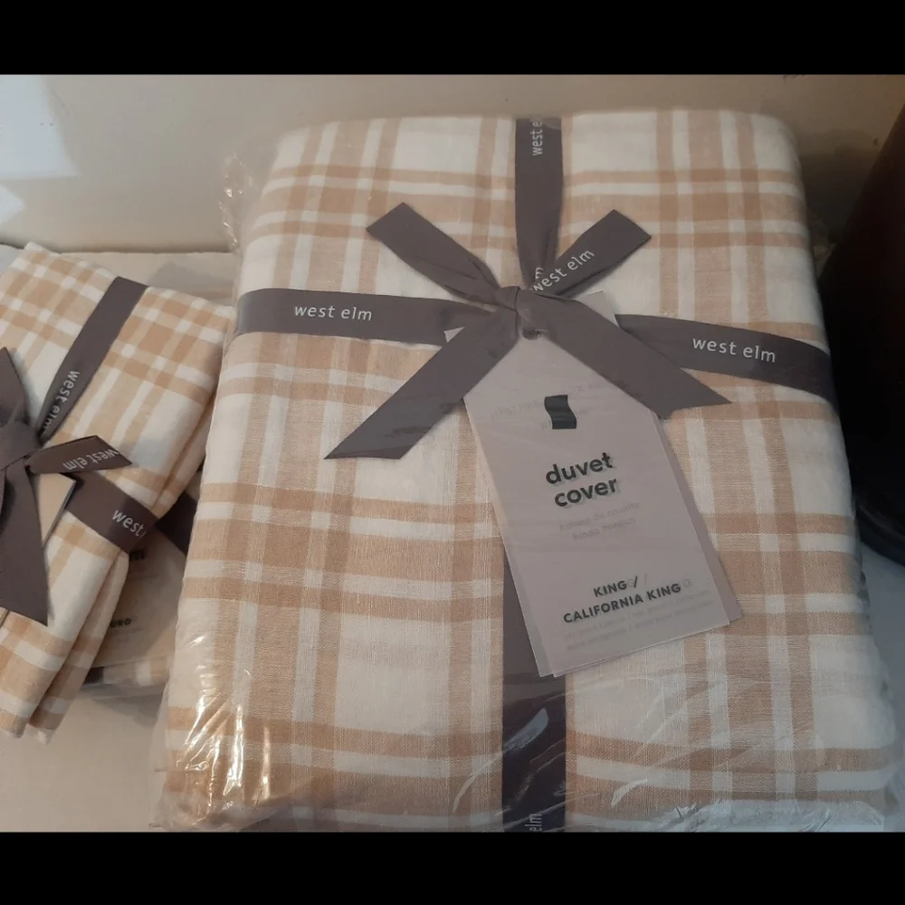 **West Elm Heather Taylor Home Tartan King Duvet Cover & 2 Euro Shams Almond